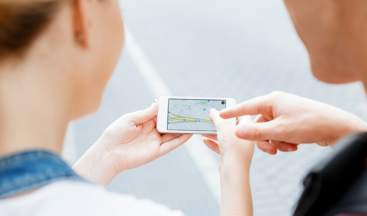 Local Knowledge Provides Enhanced Accuracy for Mobile Maps